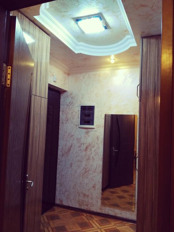 Tamar'S Apartment On Inasaridze 7A Батумі Екстер'єр фото
